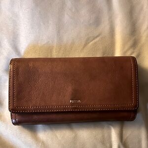 Fossil wallet